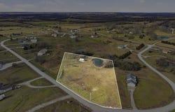 1645 E 512th Road, Bolivar, MO 65613