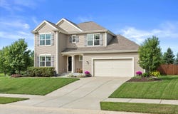 787 Autumn Ridge Ln, Hartford, WI 53027