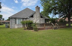112 Circle Drive, Checotah, OK 74426