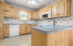 2706 S Maple Island Road, Fremont, MI 49412