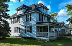 301 N Summit Street, Spooner, WI 54801