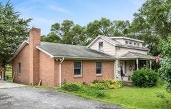 1569 FRONT ROYAL PIKE, WINCHESTER, VA 22602