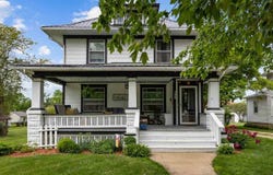 540 E 4th St, Tipton, IA 52772