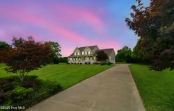 108 Phyllis Court, Moyock, NC 27958