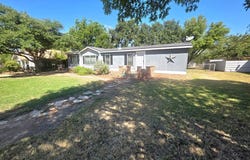 211 Main, Blackwell, TX 79506