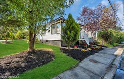 904 Central Avenue, Union Beach, NJ 07735