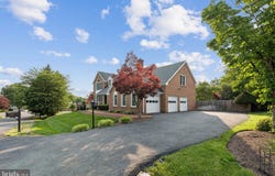 1292 MIDDLETON COURT, VIENNA, VA 22182