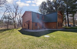 7952 MAIN STREET (HOUSE) Street, Newaygo, MI 49337