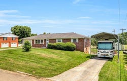 2546 Montcastle Drive, Morristown, TN 37814