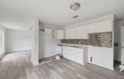 1132 OREGON AVE, Port Allen, LA 70767