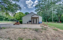 5925 Scotland Road, Bentonia, MS 39040