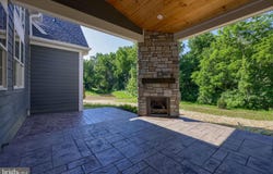 421 SOUTHAMPTON DRIVE, LITITZ, PA 17543