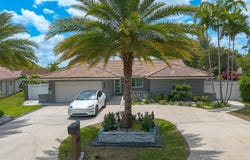 1260 NW 112th Way, Coral Springs, FL 33071