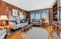 95 Steven Place, Hauppauge, NY 11788