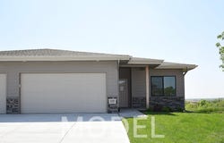 14803 Willow Street, Bennington, NE 68007