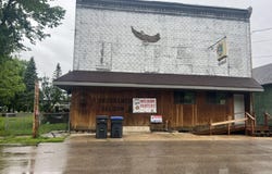 W11218 Grunewald St, Gresham, WI 54128