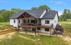 380 W 300 S, Valparaiso, IN 46385