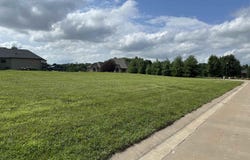 804 S 45TH Street, Quincy, IL 62301