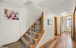 109 Lakeview Drive, Mason City, IA 50401