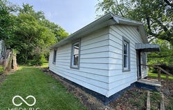 1720 E Cornell Avenue, Muncie, IN 47303