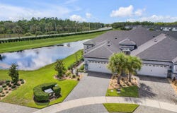 6374 Hanfield Drive, Port Orange, FL 32128