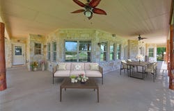 147 Konahuanui LN, Bastrop, TX 78602