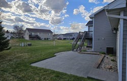722 Leprechaun Cir, Brookings, SD 57006