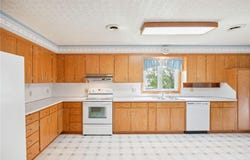 1045 Jefferson Street SE, Hutchinson, MN 55350