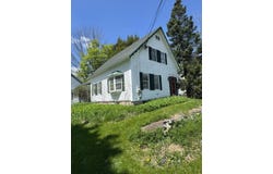 4 Main Street, Saint Albans, ME 04971