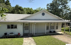 21609 Valley, Warsaw, MO 65355