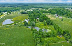 60 Greenview Lane, Crossville, TN 38571