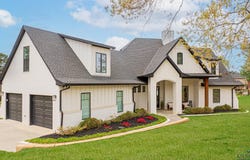 550 Honeysuckle Ln, Longview, TX 75605