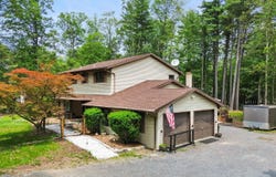 150 Longwoods Drive, Saylorsburg, PA 18353