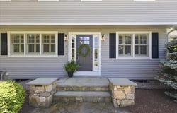 7 Lawrence Cir, Medfield, MA 02052