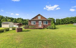 4043 Happy Hollow Rd., Hawesville, KY 42348