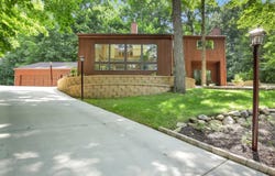 16645 Tanglewood Dr, Brookfield, WI 53005