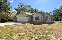 323 N Broad St, Doerun, GA 31744