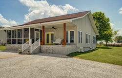 3100 Wallaby Road, Wentworth, MO 64873