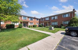 32708 Harper Avenue, Saint Clair Shores, MI 48082