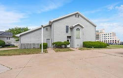 930 E Primrose Street, Springfield, MO 65807