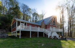 2123 Canvas Nettie Rd., SUMMERSVILLE, WV 26651