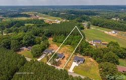 2474 Shoal Road, Crouse, NC 28033