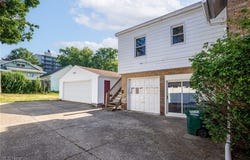 289-289 1/2 E Baird Avenue, Barberton, OH 44203