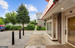 240 E LANCASTER AVENUE #RETAIL UNIT, WAYNE, PA 19087
