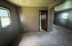 1941 E 34th St N, Sioux Falls, SD 57104-5433