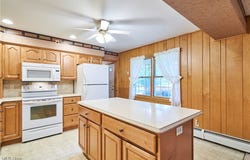 4307 Paxton Road, Copley, OH 44321