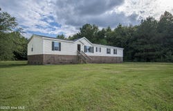 636 Community Center Drive, Kinston, NC 28504