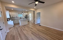157 Indiana Avenue, Wilmington, OH 45177