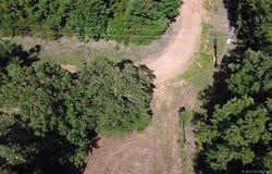 20 Lakeside, Eufaula, OK 74432