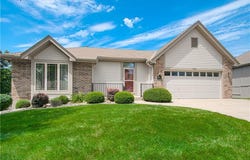 8604 N Chatham Circle, Kansas City, MO 64154
